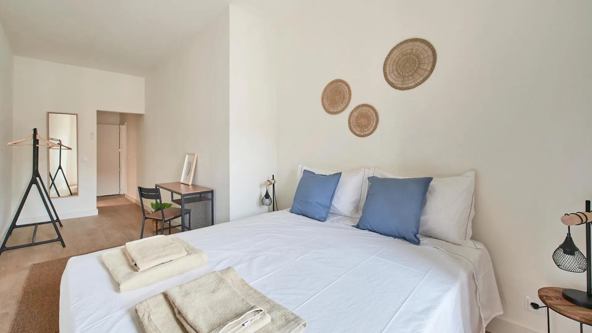 Alfama Village Lisbon Apartment