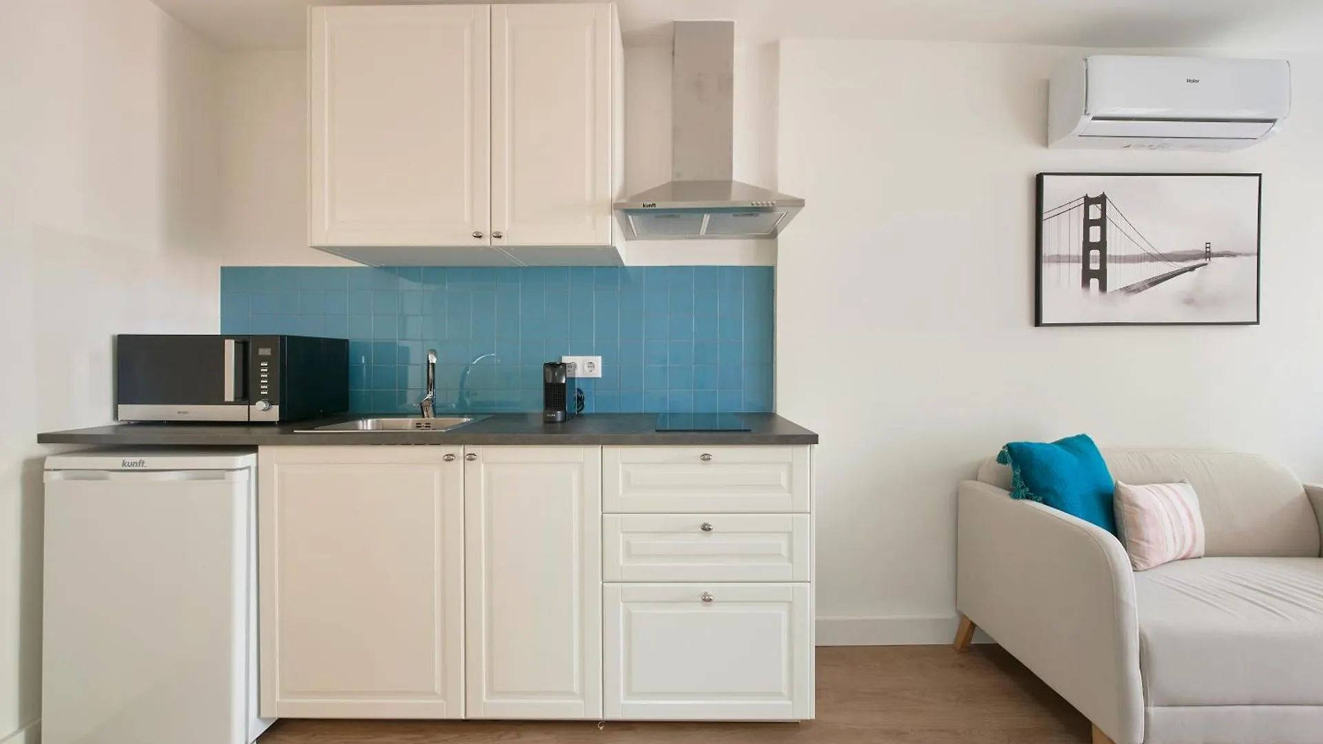 Alfama Village Lisbon Apartment